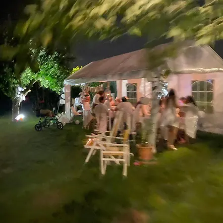 Oda ve Kahvaltı Oca Carolina *