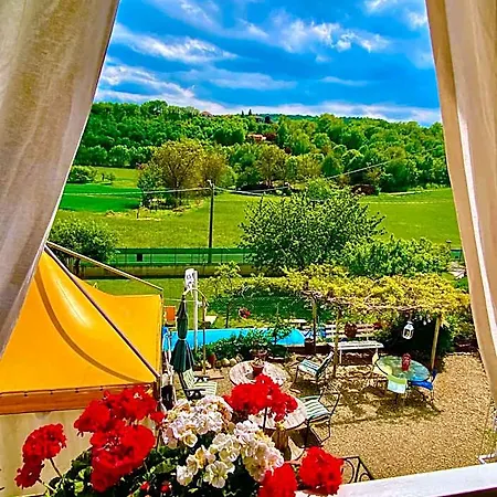 Oca Carolina Bed & Breakfast